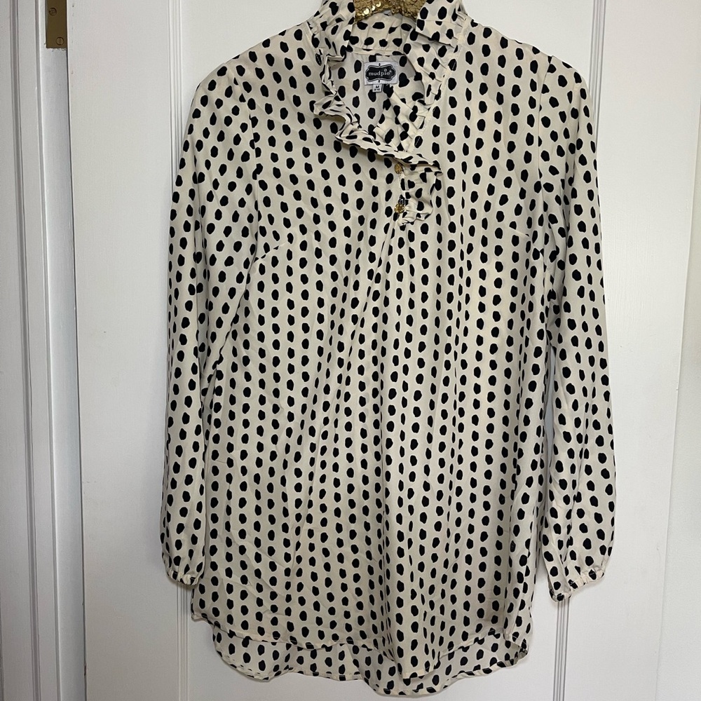 Mudpie medium (8-10) ruffled polka dot top